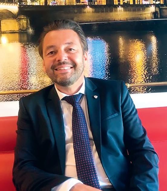 restaurant blanc le saint laurent dans larticle