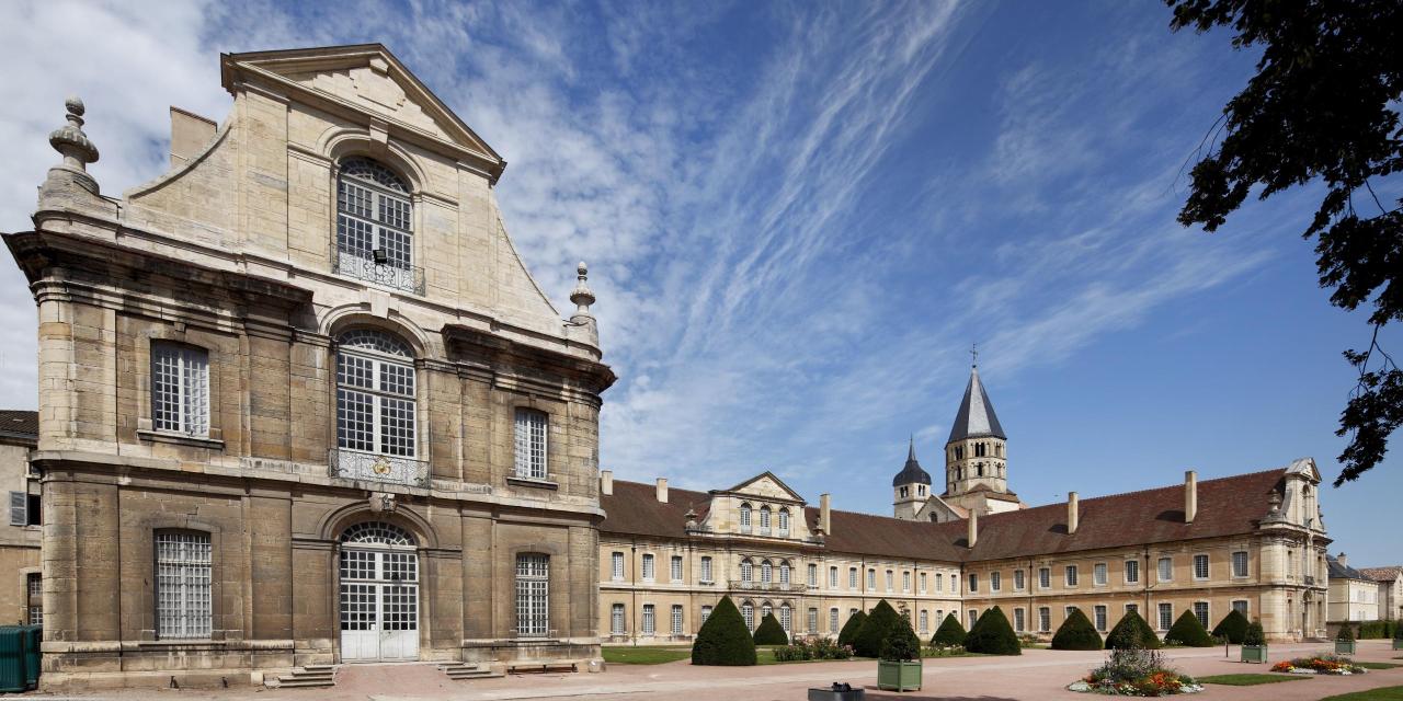 Monument préféré des Français : votez pour l’Abbaye de Cluny !