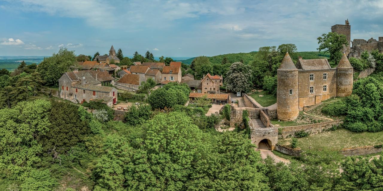 Un film médiéval a pris vie au cœur de la forteresse de Brancion