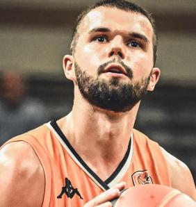 sport basket prisse thomas revol photo etoile sportive prisse macon 1