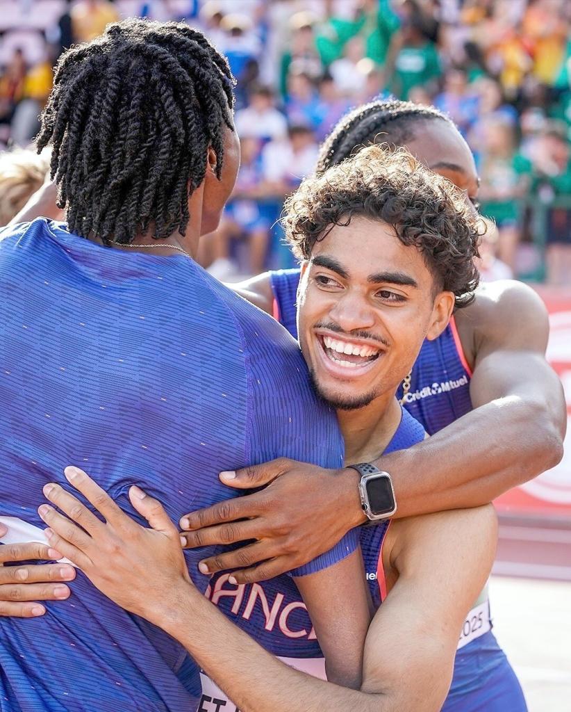 thumbnail hugo jacquet dzong vainqueur de lepreuve de relais des championnats europeens junior copyfederation francaise dathletisme