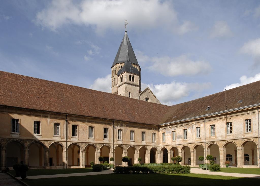 centre cloitre copydavid bordes centre des monuments nationaux