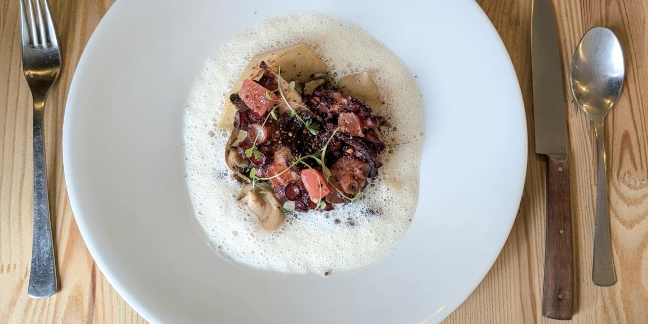 Agapes à table à Chevagny-les-Chevrières, notre resto du mois